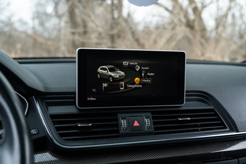 Audi Q5 TECHNIK Sport* Кожа* Нави* Keyless* , снимка 13 - Автомобили и джипове - 53115677