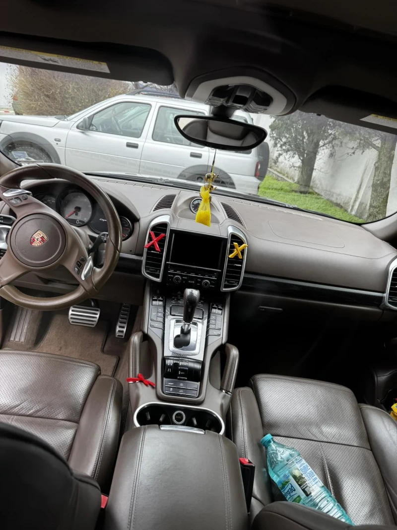 Porsche Cayenne 4.8i v8 420 кс, снимка 11 - Автомобили и джипове - 53265754