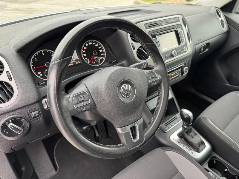 VW Tiguan 2.0TDI 177к.с. 4х4, снимка 13 - Автомобили и джипове - 53456236