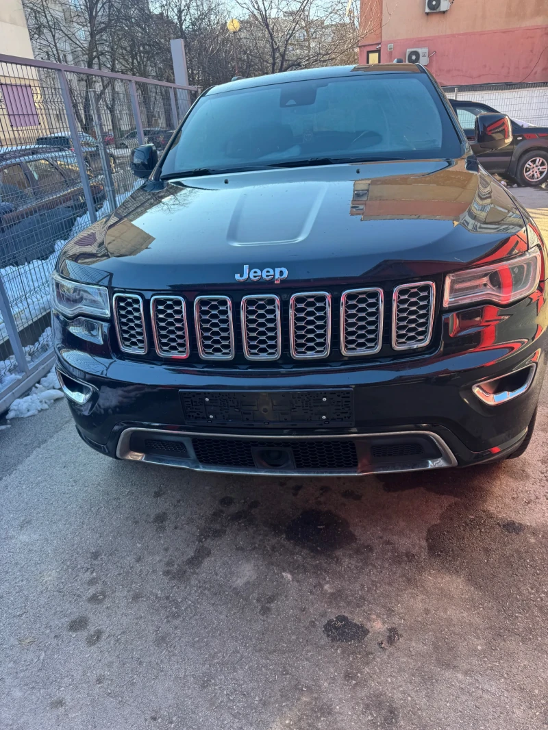 Jeep Grand cherokee 3.0 OVERLAND, снимка 2 - Автомобили и джипове - 53513230