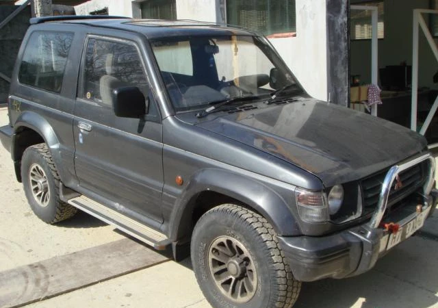 Mitsubishi Pajero 2.5 i 2.8TDI - изображение 7