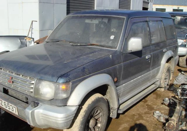 Mitsubishi Pajero 2.5 i 2.8TDI - изображение 9