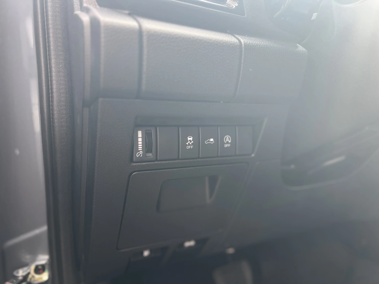 Isuzu D-max 4X4 D/C 2025 ARENA | Mobile.bg   13