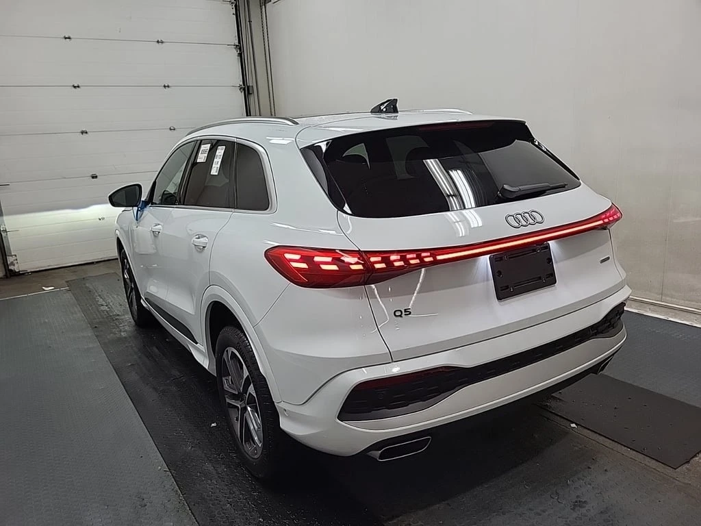 Audi Q5 * PROGRESSIV * CARFAX * БЕЗ ПЪРВОНАЧАЛНА ВНОСКА - изображение 4