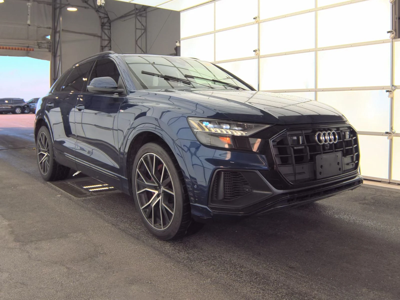 Audi Q8 3.0T* PRESTIGE* MATRIX* * 360* LANE*  | Mobile.bg   3