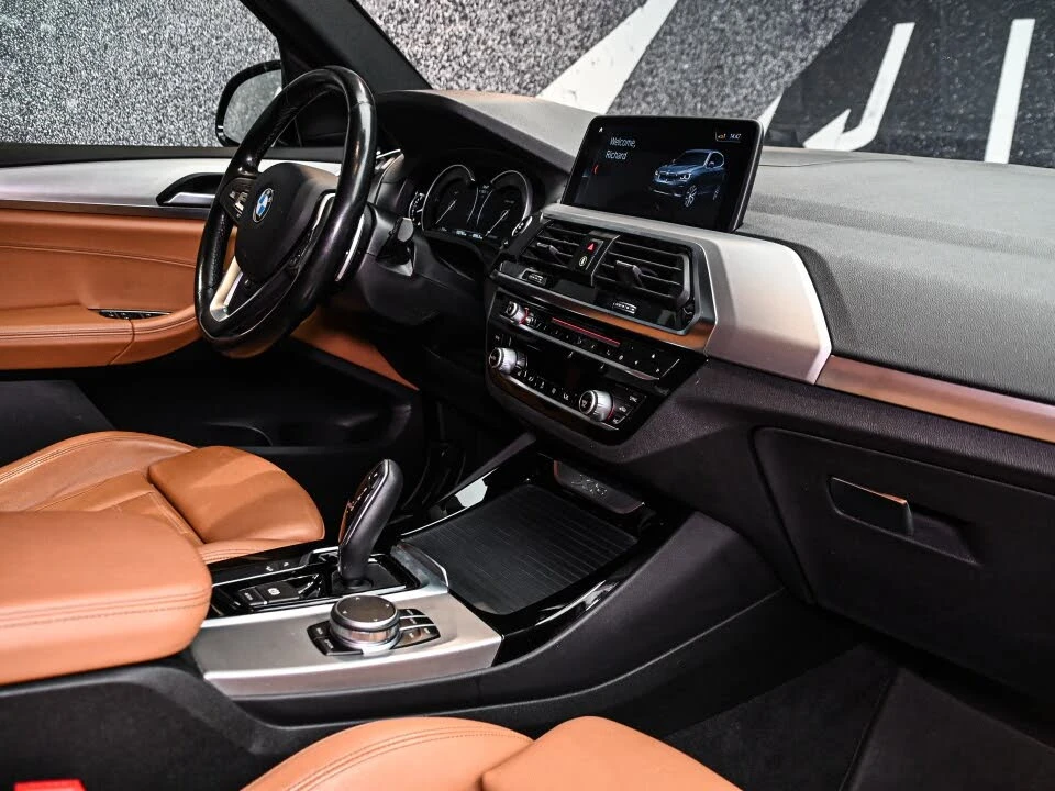 BMW X3 ПАМЕТ* ПОДГРЕВИ* КАМЕРА* ПЕРА НА ВОЛАНА - изображение 9