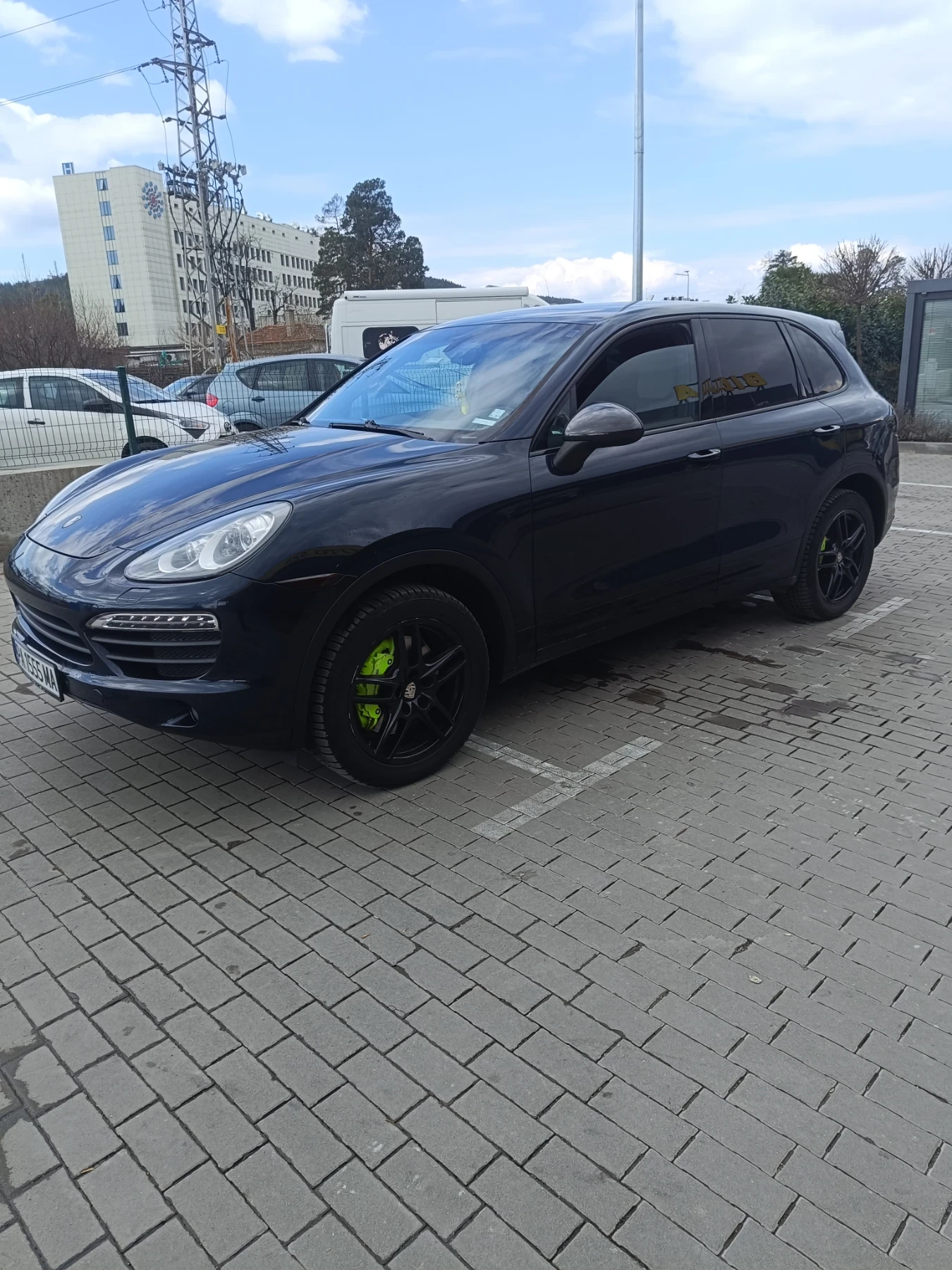 Porsche Cayenne S/FULL LED/CAMERA/BOSE/ПОДГРЕВ/ПАМЕТ/4.8iv8400кс н, снимка 2 - Автомобили и джипове - 53265754