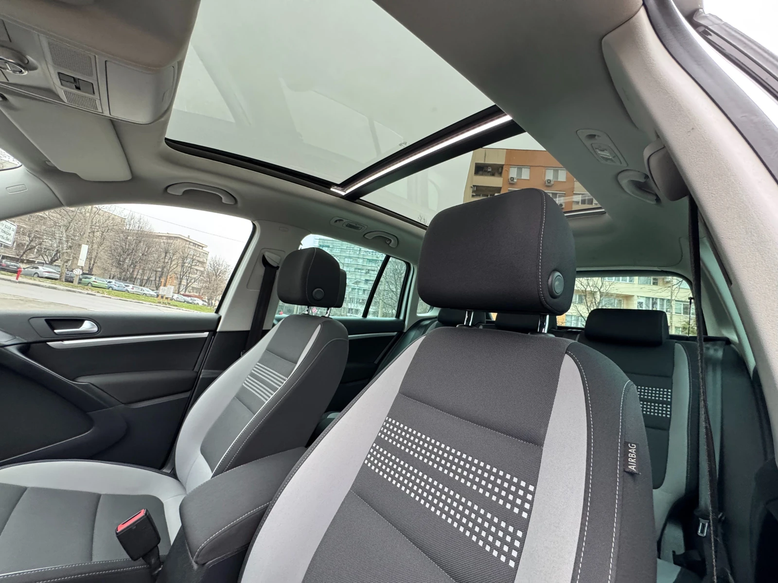 VW Tiguan 2.0TDI 177�.�. 4�4 | Mobile.bg � ����������� 12