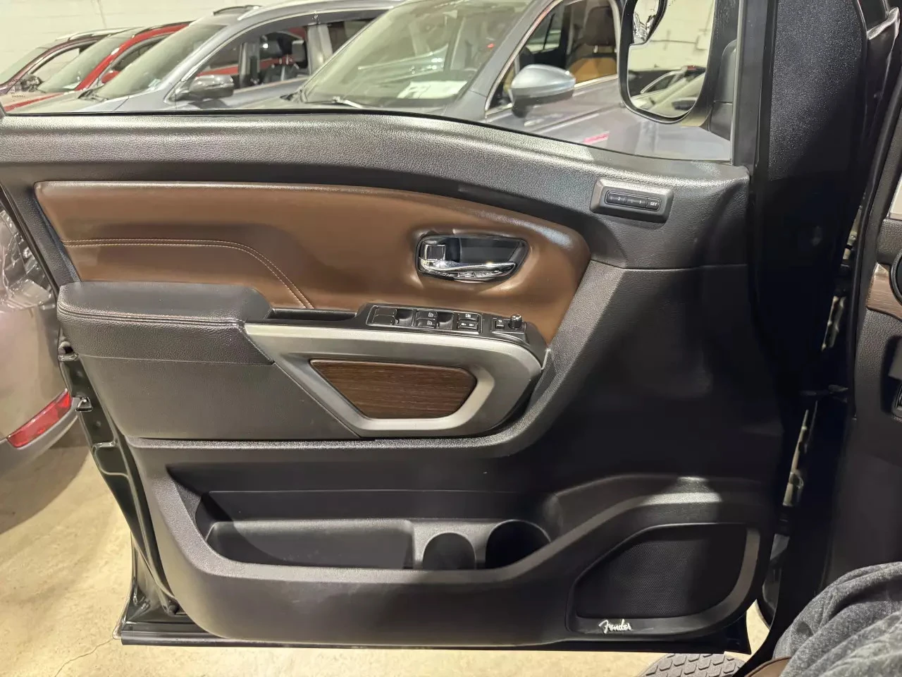 Nissan Titan crew cab 2019| PLATINUM| V8| 360| CARPLAY|  | Mobile.bg � ����������� 14