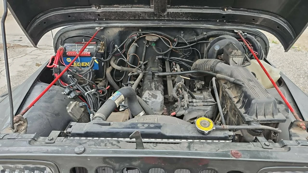 Jeep Wrangler, снимка 10 - Автомобили и джипове - 54443175