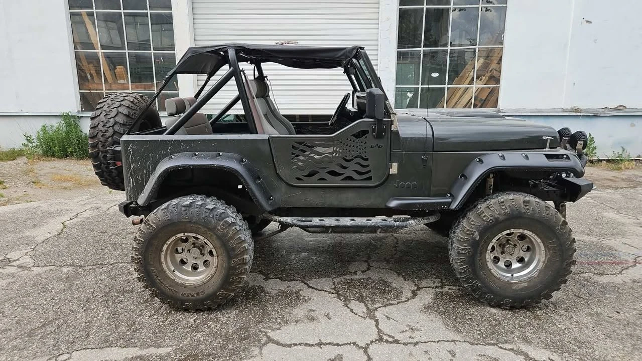 Jeep Wrangler, снимка 15 - Автомобили и джипове - 54443175