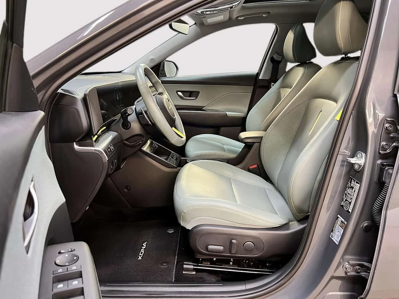 Hyundai Kona Preferred FWD w/Ultimate Package Green Interior  C | Mobile.bg � ����������� 5