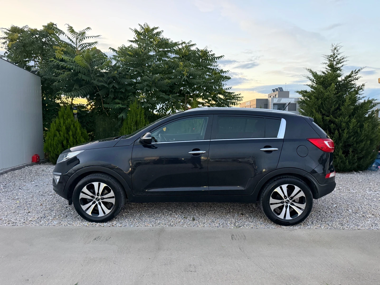 Kia Sportage 1.7d 116kc., снимка 7 - Автомобили и джипове - 55280694