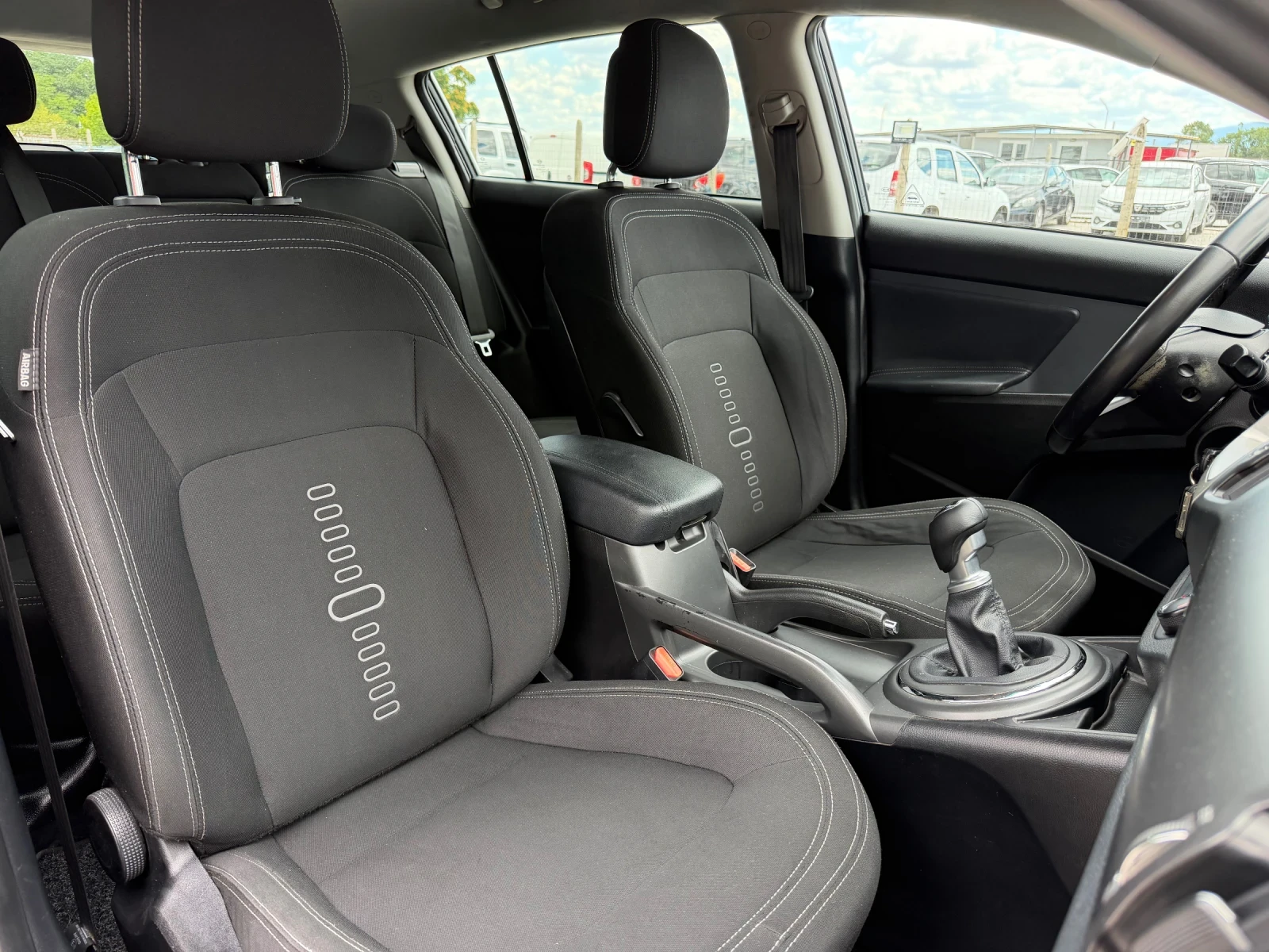Kia Sportage 1.7d 116kc., снимка 13 - Автомобили и джипове - 55280694