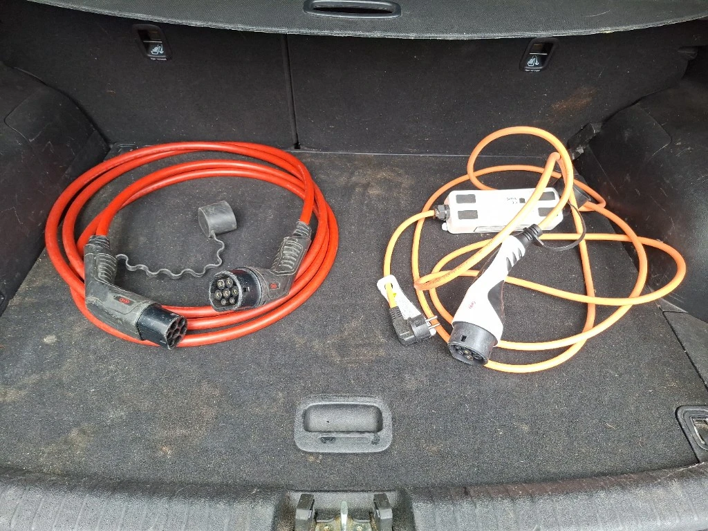 Kia Niro 65 kWh ExecutiveLine, снимка 5 - Автомобили и джипове - 55458877