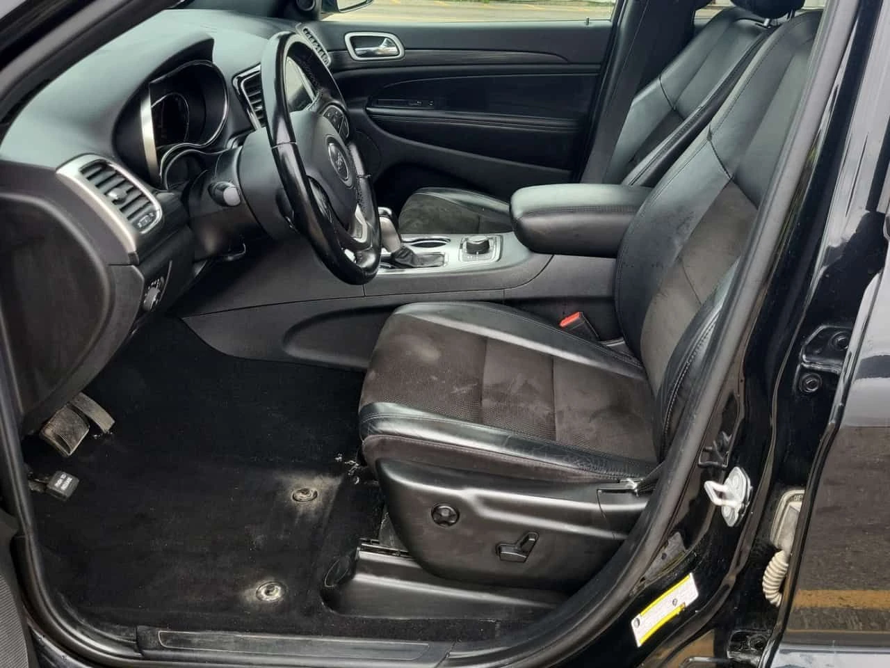 Jeep Grand cherokee  4x4 Altitude 3.6L / АЛКАНТАРА / ЛЕД / ПАНОРАМА / , снимка 8 - Автомобили и джипове - 55472681