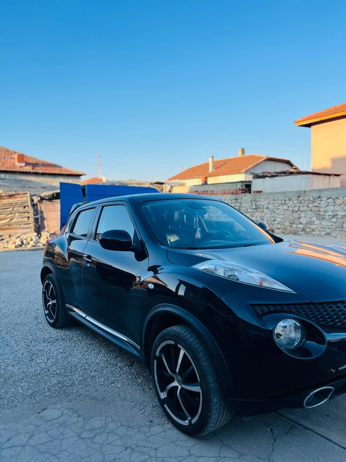 Nissan Juke, снимка 4 - Автомобили и джипове - 56350023