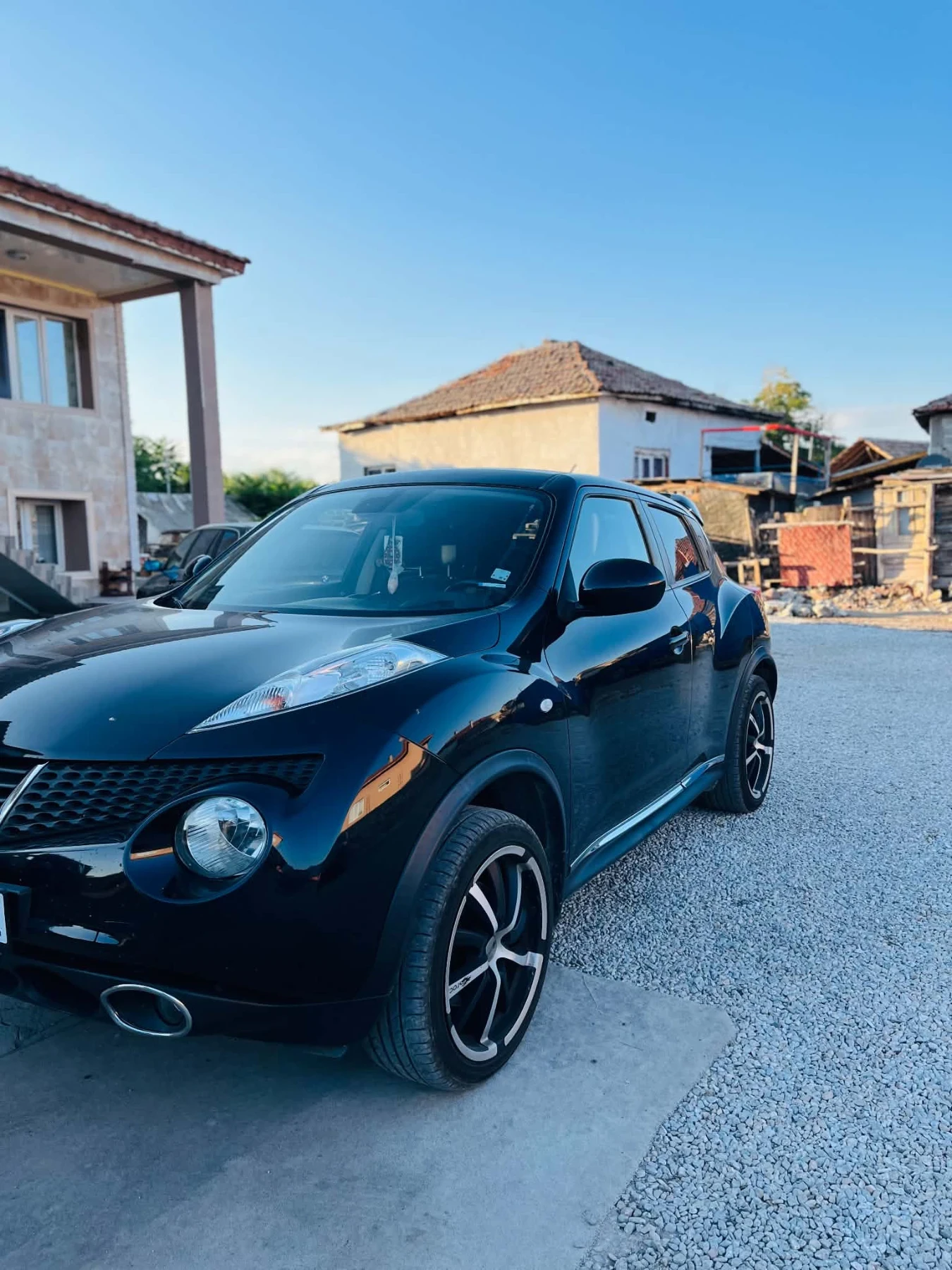 Nissan Juke, снимка 5 - Автомобили и джипове - 56350023