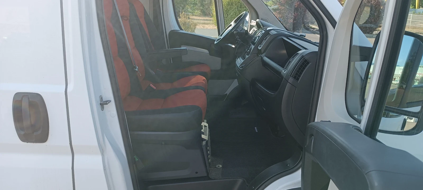 Fiat Ducato MAXI 2.3 MultiJet, снимка 10 - Бусове и автобуси - 55788765