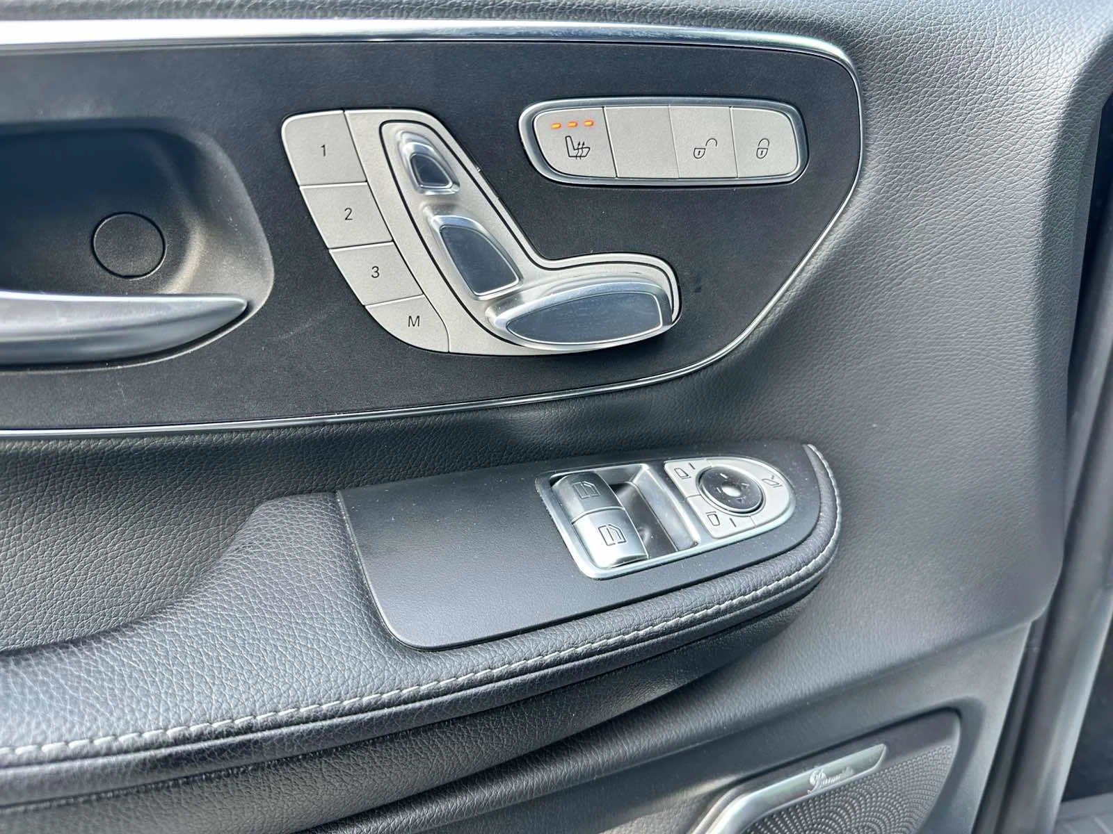 Mercedes-Benz V 250 6+ 1/CAMERA/TV, снимка 5 - Бусове и автобуси - 55903263