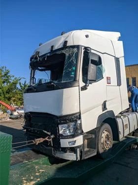 Renault T 3. T520, 480, 460 | Mobile.bg    2