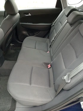 Hyundai I30 1.6 CRDI  CW, снимка 9