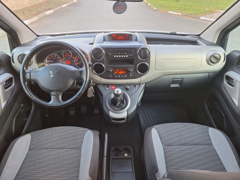 Peugeot Partner 1.6 HDi OUTDOOR 109к.с. , снимка 10 - Автомобили и джипове - 48030881