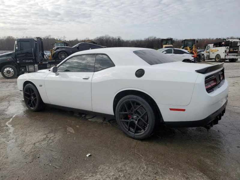 Dodge Challenger 3.6i SXT/155000km, снимка 2 - Автомобили и джипове - 48801741