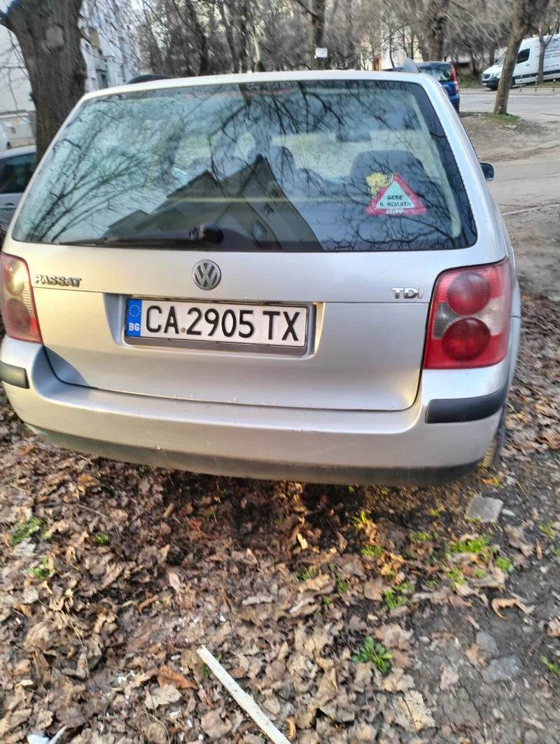 VW Passat, снимка 4 - Автомобили и джипове - 49442311