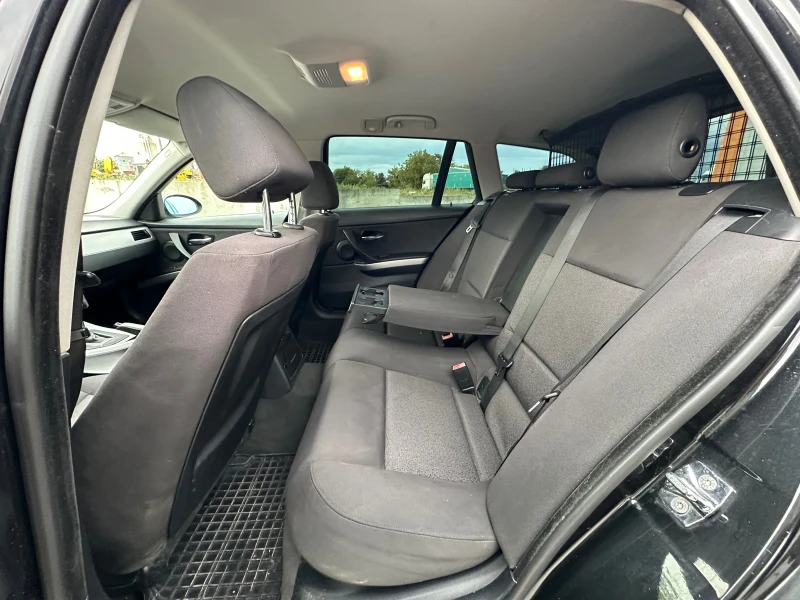 BMW 320 LPG / АВТОМАТИК / РЕГИСТРИРАН , снимка 14 - Автомобили и джипове - 50798996