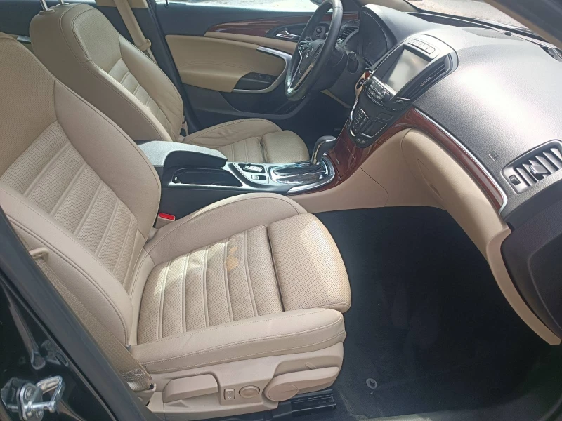 Opel Insignia 2.0 CDTi, снимка 14 - Автомобили и джипове - 52050393