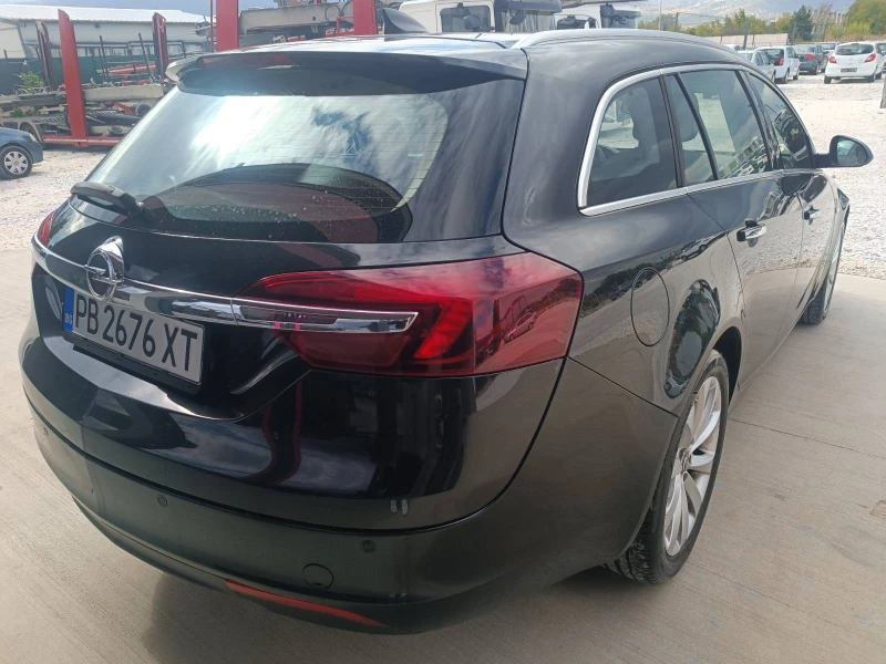 Opel Insignia 2.0 CDTi, снимка 4 - Автомобили и джипове - 52050393