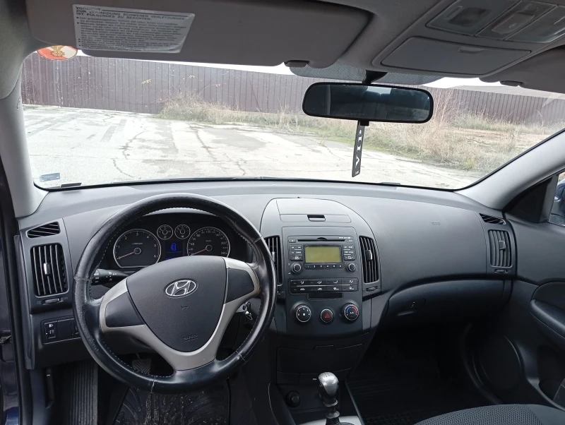 Hyundai I30 1.6 CRDI  CW, снимка 8 - Автомобили и джипове - 52680804