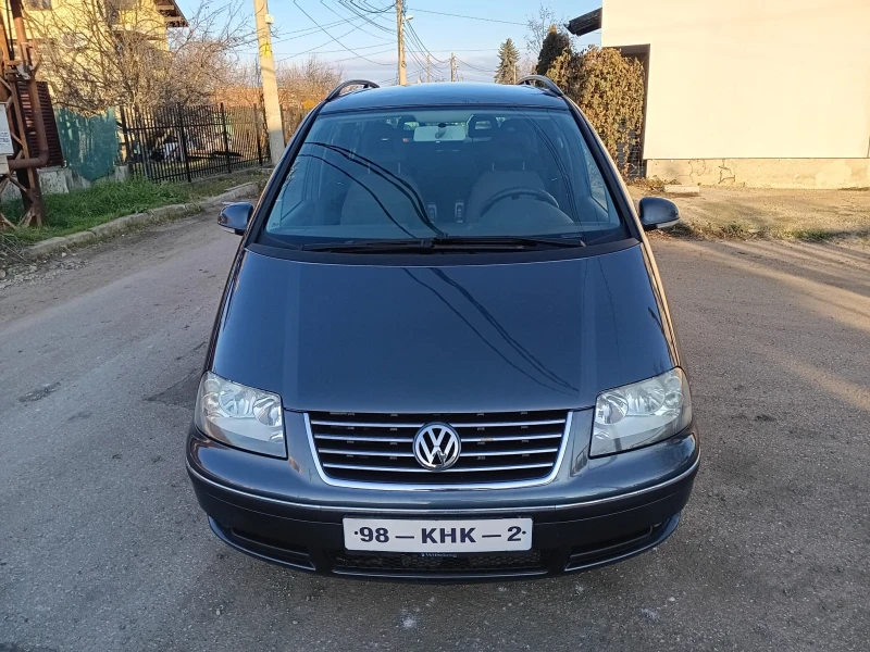 VW Sharan 2.0 Facelift 7места, снимка 8 - Автомобили и джипове - 52869041