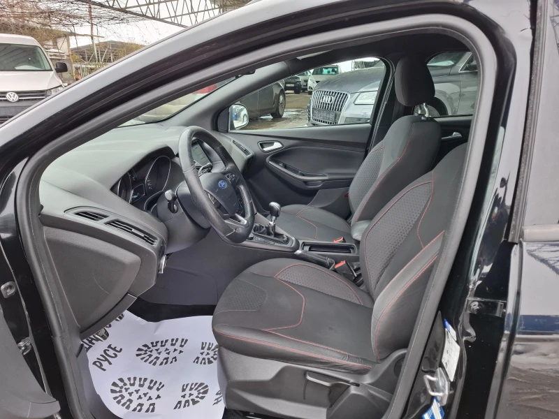 Ford Focus 1.5ST-Line Navi Камера, снимка 6 - Автомобили и джипове - 53210605
