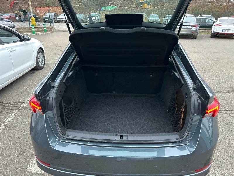 Skoda Octavia 2.0 TDI /Active / Sedan / ОЧАКВАН ВНОС, снимка 6 - Автомобили и джипове - 53407335