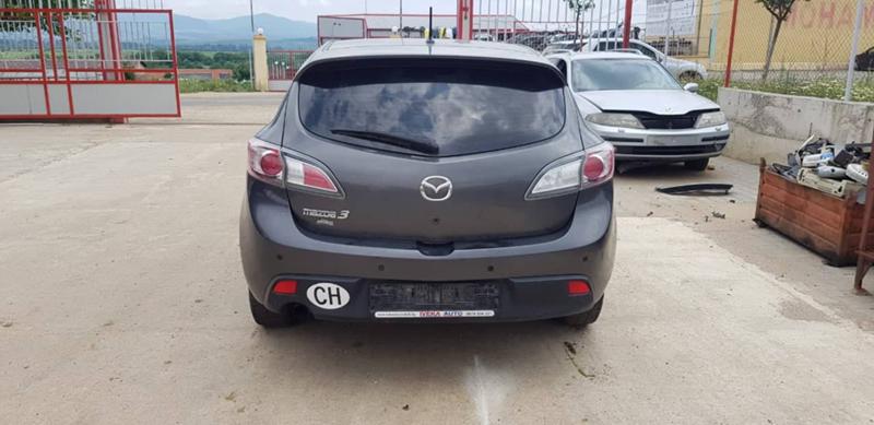 Mazda 3 1.6 CD, снимка 6 - Автомобили и джипове - 41992360
