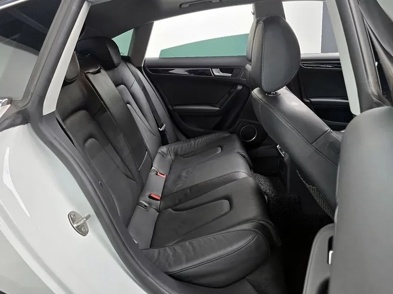 Audi A5 2.0 TDI Quattro, снимка 12 - Автомобили и джипове - 54145996