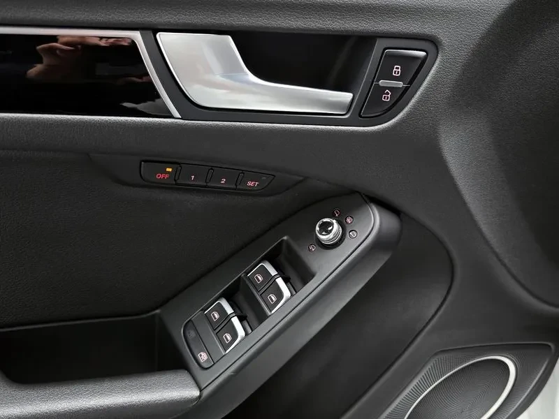 Audi A5 2.0 TDI Quattro, снимка 17 - Автомобили и джипове - 54145996