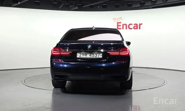 BMW 740 D| H/K| MASSAGE| MEMORY| HUD| 360CAM| , снимка 5 - Автомобили и джипове - 55049299