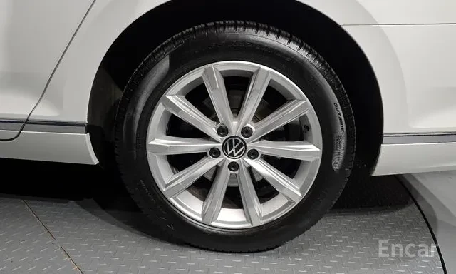 VW Passat GT 2.0 TDI Premium* �����* ������* ������� | Mobile.bg � ����������� 8
