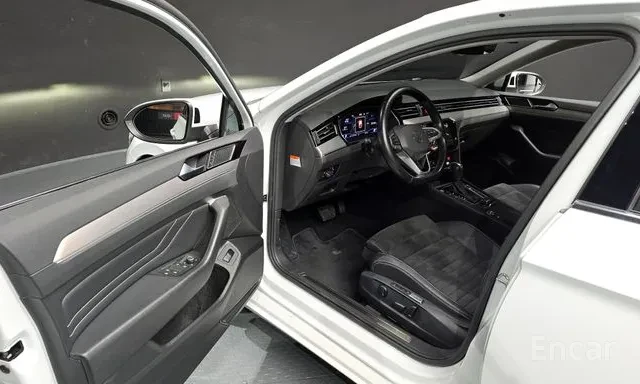 VW Passat GT 2.0 TDI Premium* �����* ������* ������� | Mobile.bg � ����������� 10