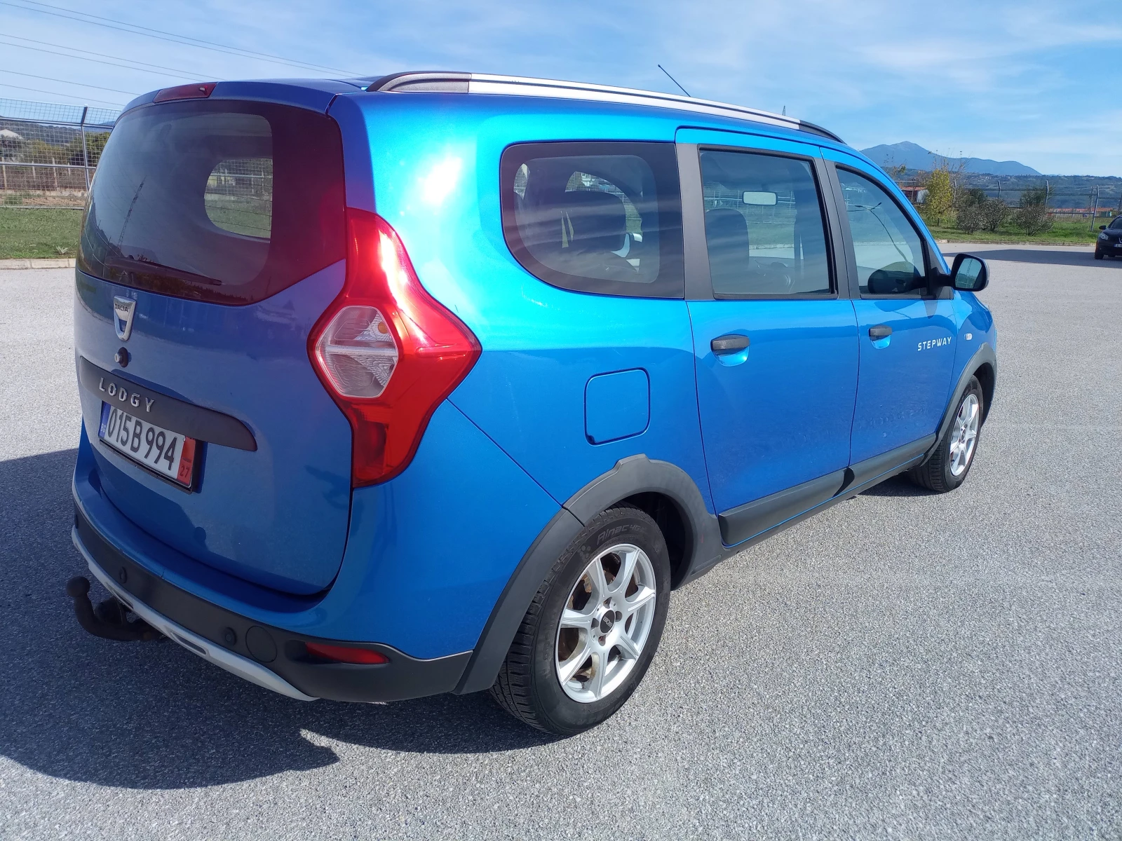 Dacia Lodgy 1.5 dCi EURO6 Stepway NAVI  - изображение 3