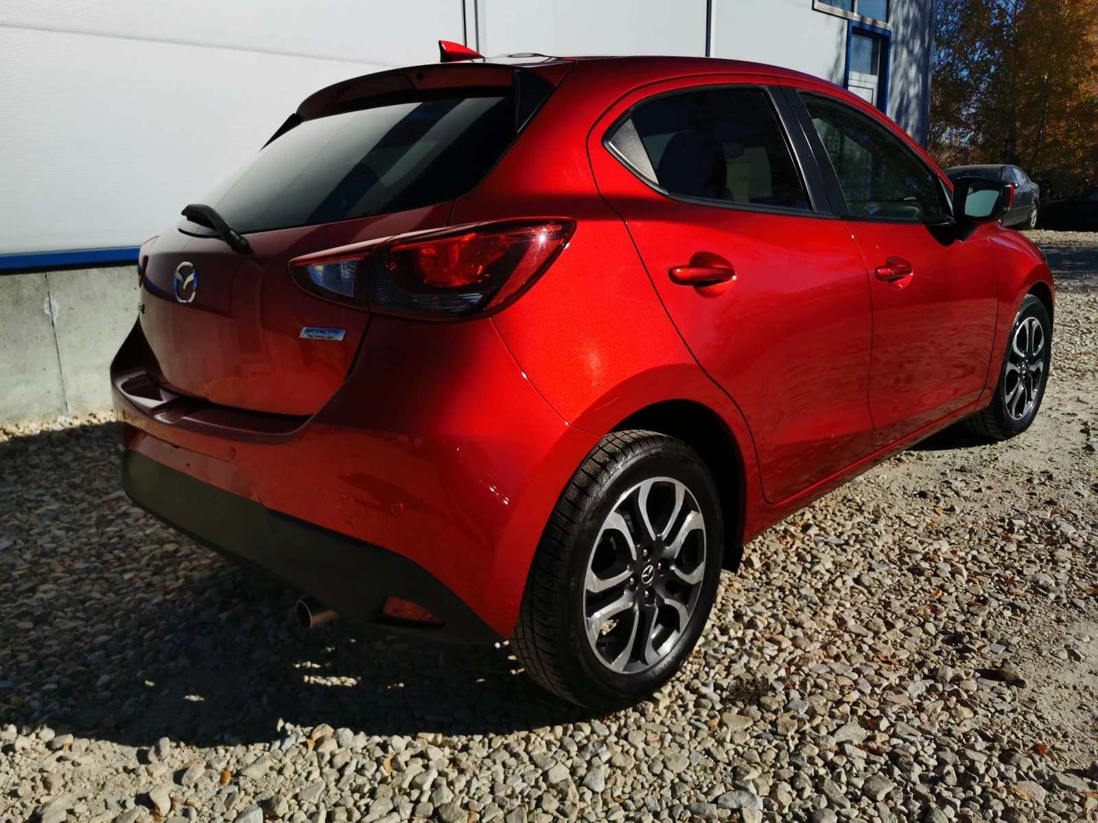 Mazda 2 1.5 SkyactivG  - изображение 5