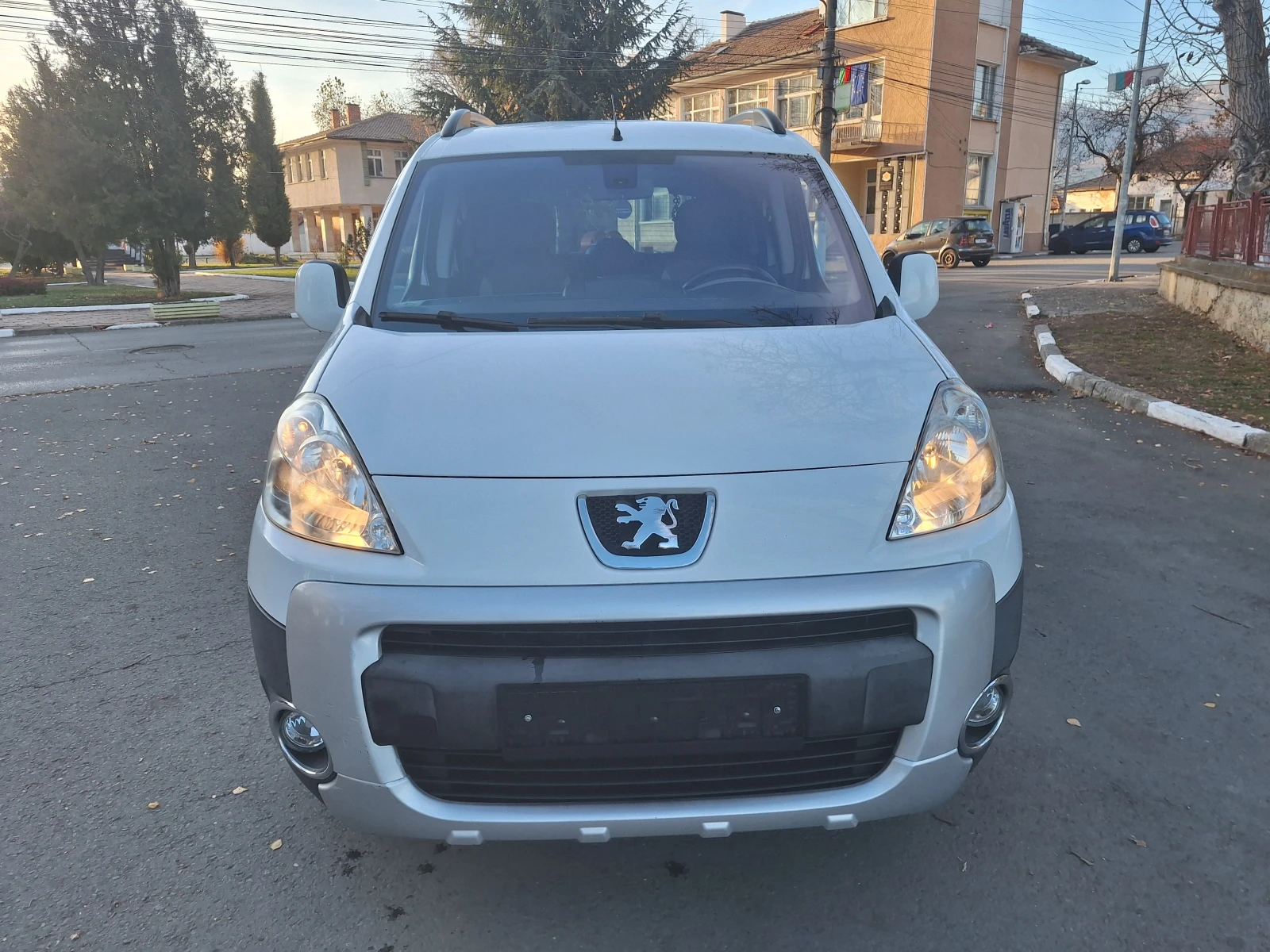 Peugeot Partner 1.6 HDi OUTDOOR 109к.с.  - изображение 2