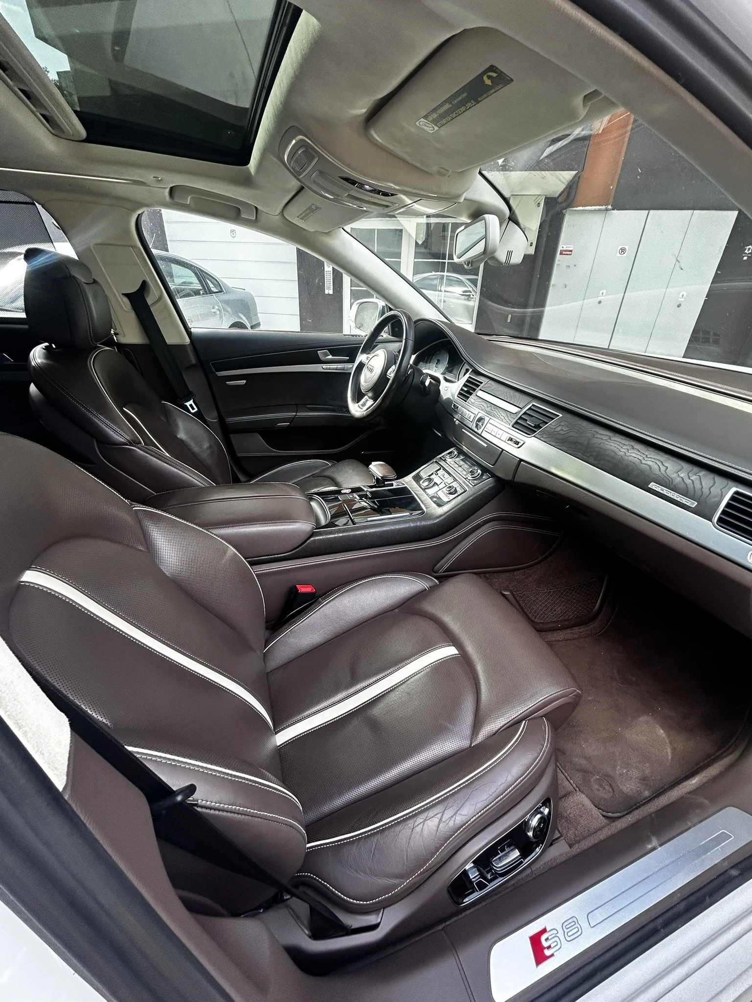 Audi S8  - изображение 6