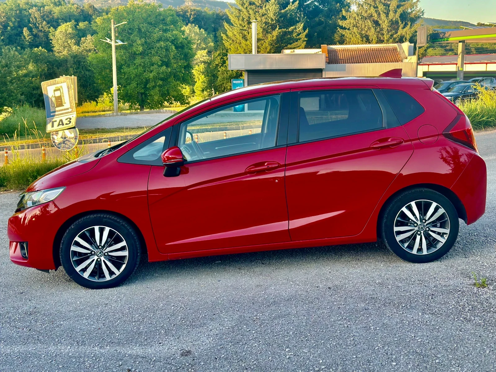 Honda Jazz 1.3i АВТОМАТ 2016г 130 хил км ТОП СЪСТОЯНИЕ - изображение 4