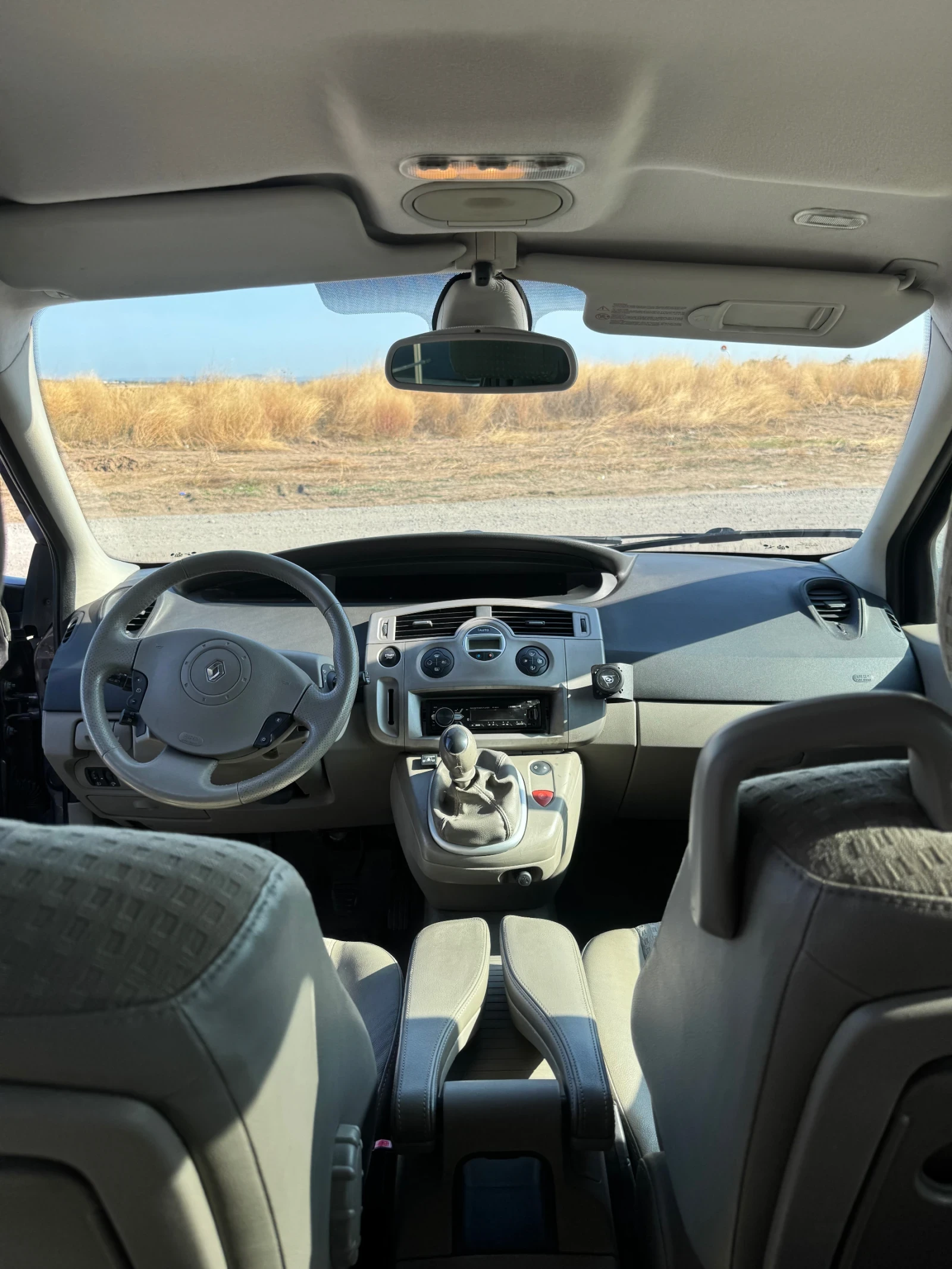 Renault Scenic  - изображение 9