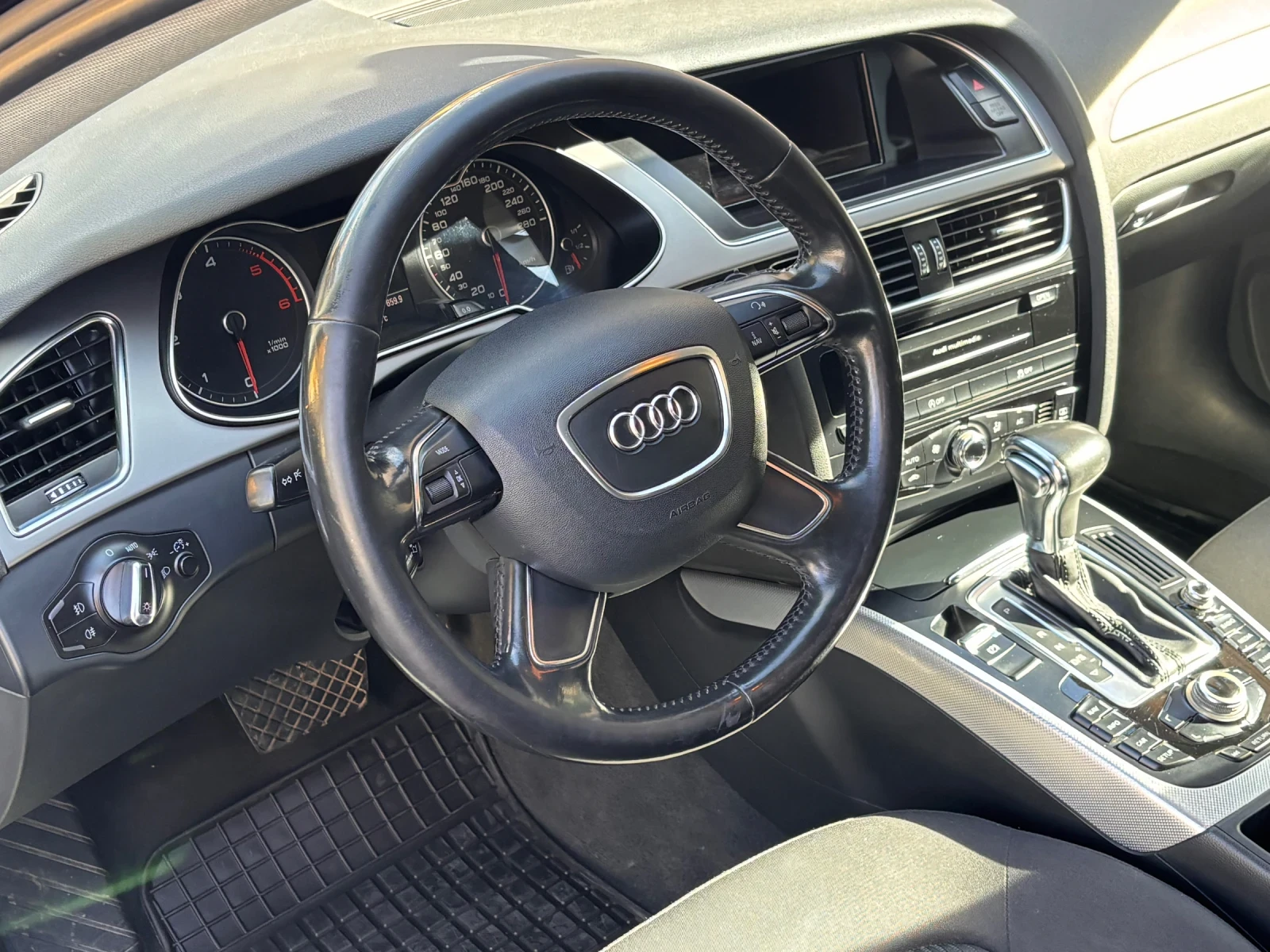 Audi A4 Audi A4  FACELIFT  2.0TDI 2013г. - изображение 9