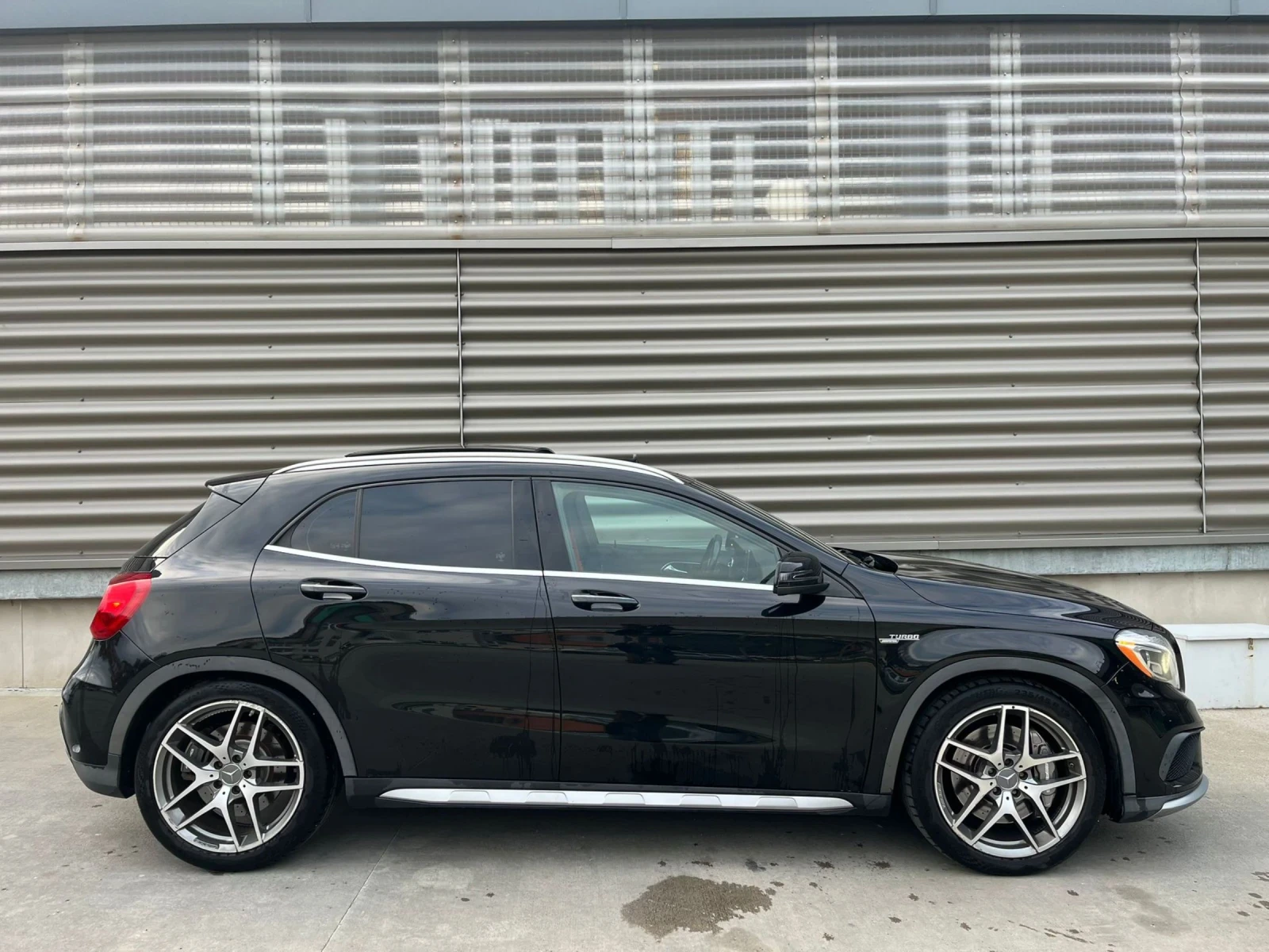 Mercedes-Benz A45 AMG  - изображение 4